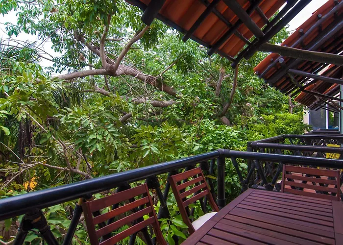 Charming Authentic Mexico-walk To & 5th Ave! Casa de férias *