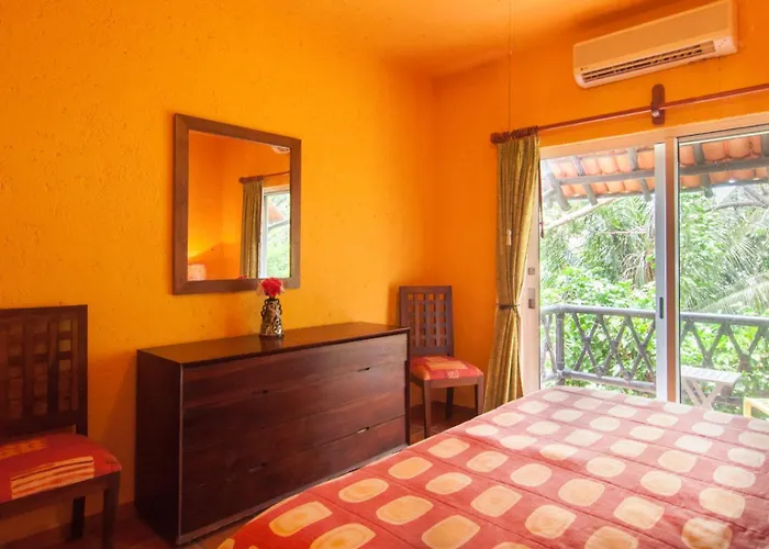 Casa de férias Charming Authentic Mexico-walk To & 5th Ave! Playa del Carmen